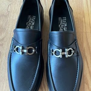 Salvatore Ferragamo MOCCASIN WITH GANCINI ORNAMENT